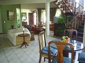 Pousada Bella Casa Foz do Iguaçu